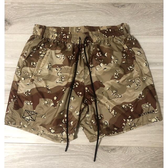 売り公式店 NYLON SHORTS CHOCOCHIP CAMO メルヴィンス カモフラ - パンツ