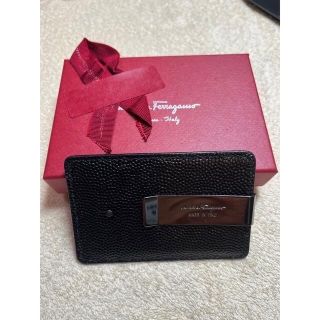 サルヴァトーレフェラガモ(Salvatore Ferragamo)のFerragamoカードケース、マネークリップ(マネークリップ)