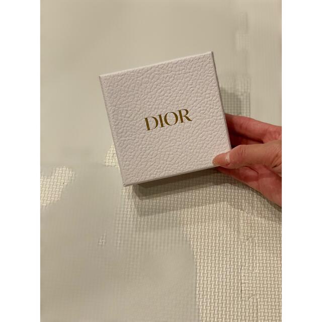 Christian Dior(クリスチャンディオール)のクリスチャンディオール　空箱　おまけ付き レディースのバッグ(ショップ袋)の商品写真