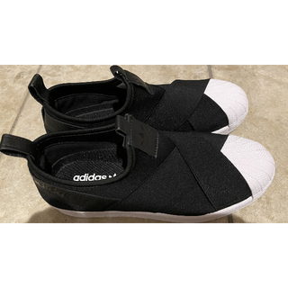 アディダス(adidas)の【美品】 adidas SST Slip-On FW7051 23.5cm 黒(スニーカー)