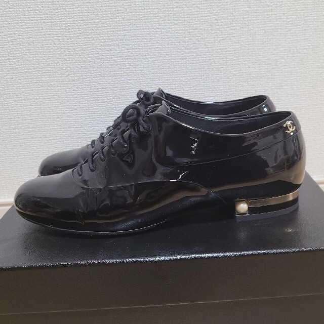 CHANEL シャネル パテントレースアップシューズ エナメルローファー