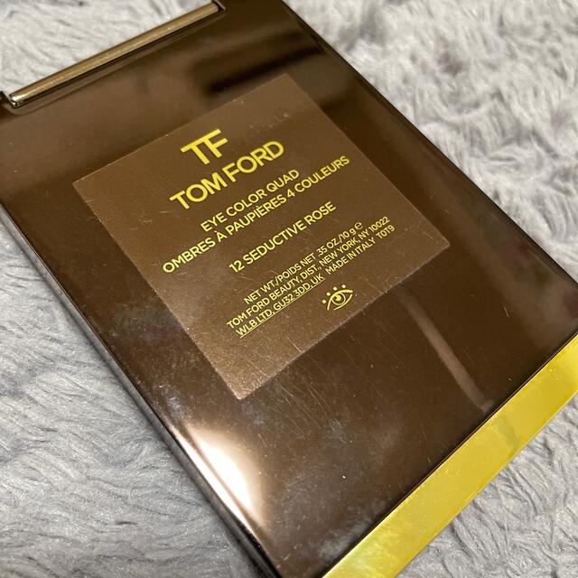 TOM FORD(トムフォード)のトムフォード　アイシャドウ　12 コスメ/美容のベースメイク/化粧品(アイシャドウ)の商品写真