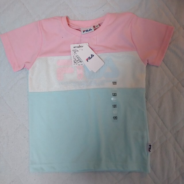 FILA(フィラ)のFILA Tシャツ 120 キッズ/ベビー/マタニティのキッズ服女の子用(90cm~)(Tシャツ/カットソー)の商品写真