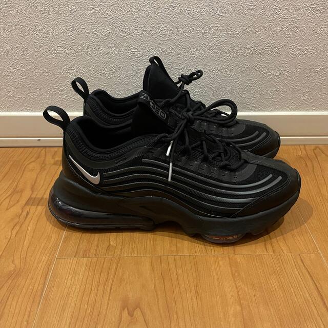 NIKE(ナイキ)のNIKE AIR MAX ZOOM 950 ”BLACK” メンズの靴/シューズ(スニーカー)の商品写真