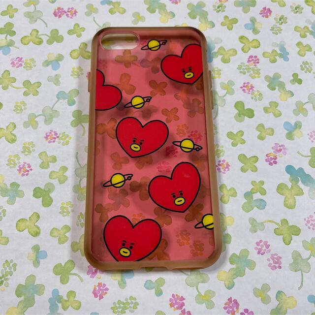 BT21(ビーティーイシビル)の【公式】BT21 TATA iPhone8 (7) ケース スマホ/家電/カメラのスマホアクセサリー(iPhoneケース)の商品写真