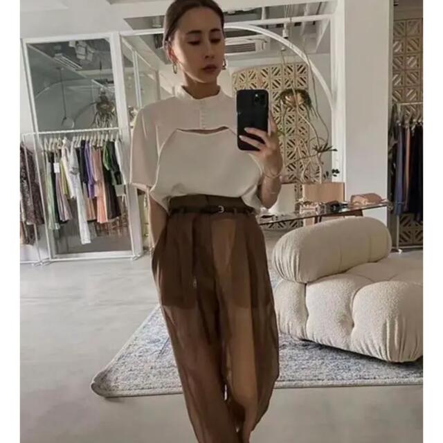 MEDI CONSTRUCTIVE BLOUSE 1