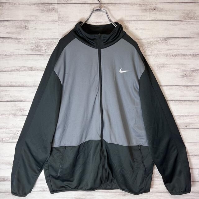 NIKE(ナイキ)の【US古着　良品】ナイキ　ジャージ　サイズXXL グレー メンズのトップス(ジャージ)の商品写真