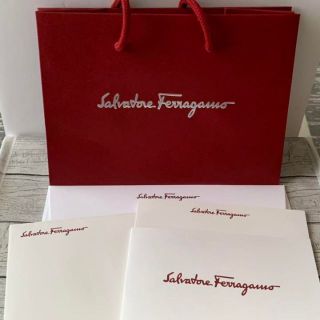 フェラガモ(Ferragamo)のフェラガモ　紙袋　封筒　レターセット(ラッピング/包装)