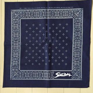 スイサダルテンデンシーズ(SUICIDAL TENDENCIES)の新品 USA製 スーサイダル クロス柄 バンダナ 送料込み 紺(バンダナ/スカーフ)