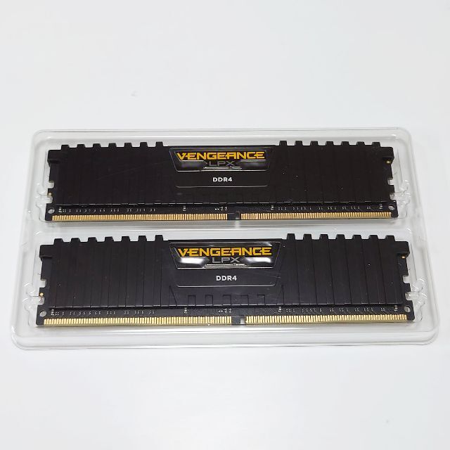 CORSAIR 16GB (8GBx2) DDR4-2133 (362 スマホ/家電/カメラのPC/タブレット(PCパーツ)の商品写真