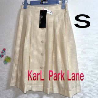 カールパークレーン(KarL Park Lane)の未使用　ひざ丈スカート　KarL Park Lane  スーツ　フレアスカート(ひざ丈スカート)