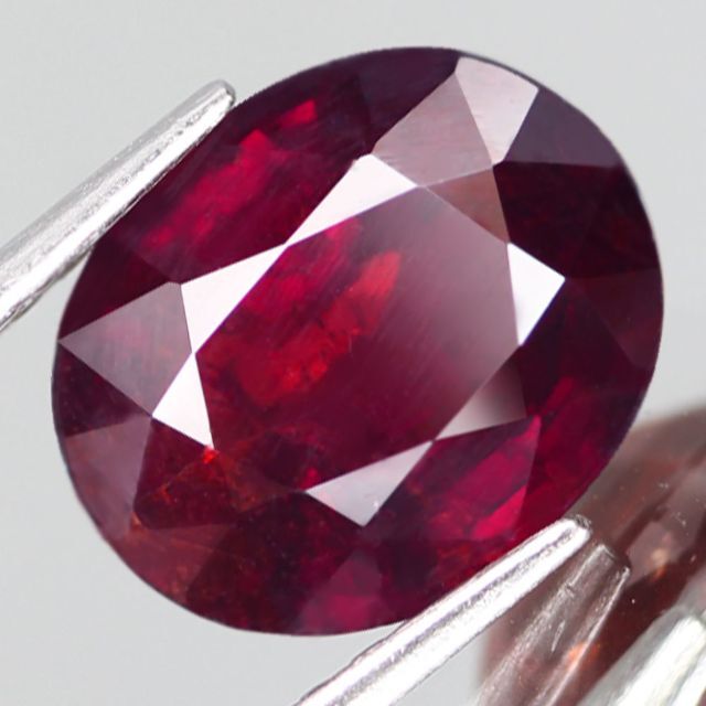 【天然ロードライトガーネット 5.24ct:8902】Rhodolite 1