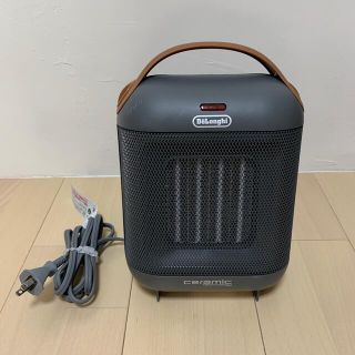 デロンギ(DeLonghi)のDeLonghi カプスーラ セラミックファンヒーター HFX30C11-AG(電気ヒーター)