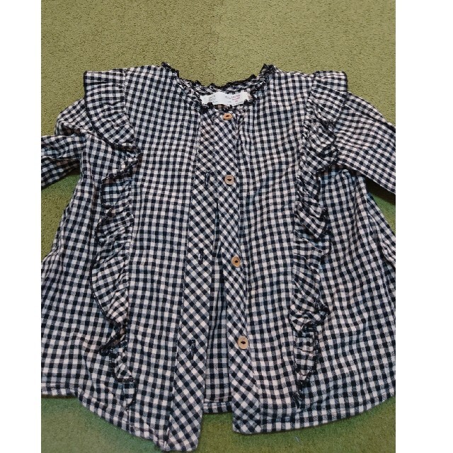 ZARA KIDS(ザラキッズ)のZARAbaby チェックシャツ　90 キッズ/ベビー/マタニティのキッズ服女の子用(90cm~)(ブラウス)の商品写真