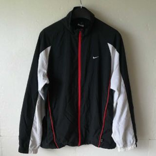 ナイキ(NIKE)のナイキ NIKE DRI-FIT ジャケット 中生地メッシュ メンズMサイズ(ナイロンジャケット)