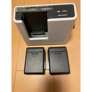 シャープ(SHARP)のSHARP スティック掃除機　充電器＆バッテリー(掃除機)