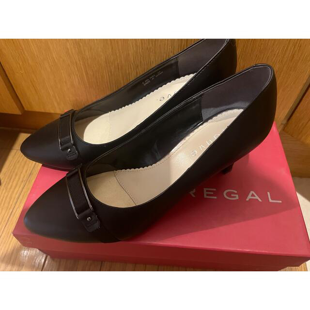 REGAL(リーガル)のREGAL  fauve 黒パンプス レディースの靴/シューズ(ハイヒール/パンプス)の商品写真