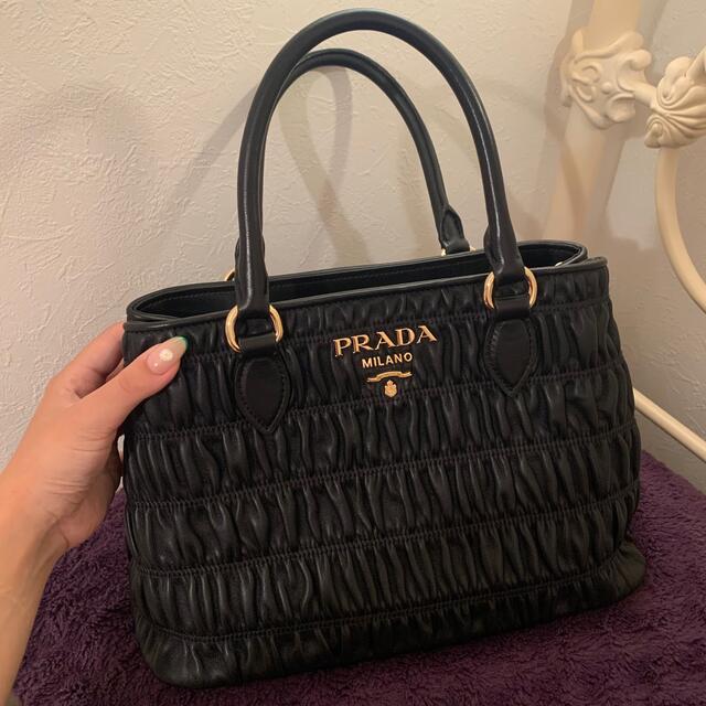 PRADA(プラダ)のPRADA プラダ ハンドバッグ レザー レディースのバッグ(ハンドバッグ)の商品写真