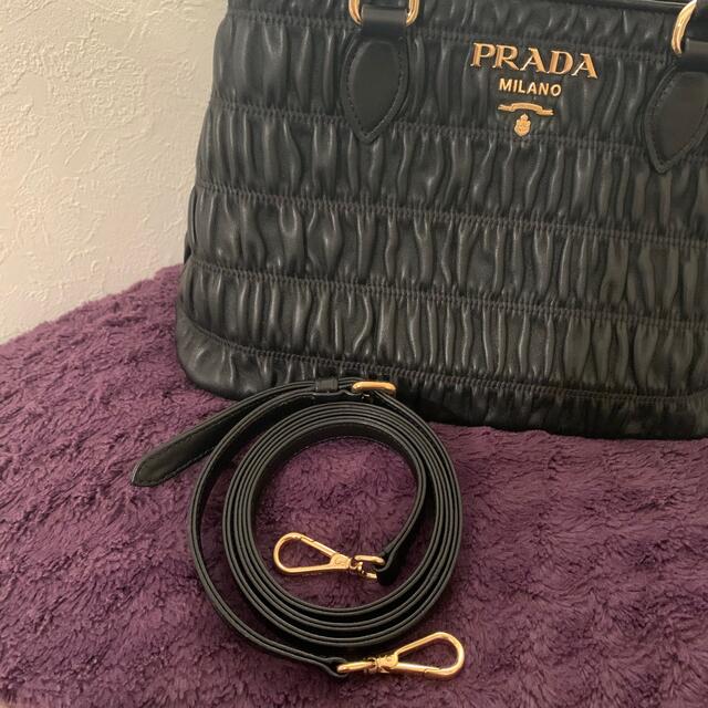 PRADA(プラダ)のPRADA プラダ ハンドバッグ レザー レディースのバッグ(ハンドバッグ)の商品写真