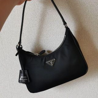 プラダ ミニバッグの通販 1,000点以上 | PRADAを買うならラクマ プラダ ミニバッグの通販 1,000点以上 | PRADAを買うならラクマ