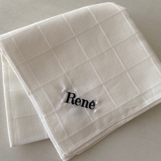 René(ルネ)のRene ルネ　ノベルティ　3点セット　バッグ　巾着　ハンカチ　ツイード　海島綿 レディースのファッション小物(ポーチ)の商品写真