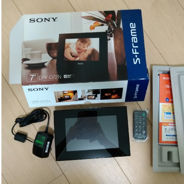 ★☆のっちさま専用☆★SONY  D72N DPF-D72N(B) スマホ/家電/カメラのテレビ/映像機器(その他)の商品写真