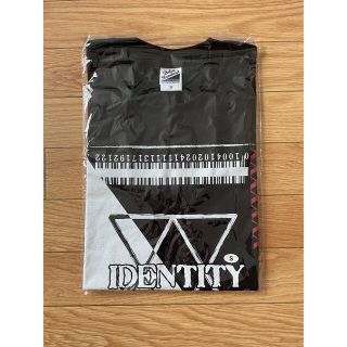 山本彩　 LIVE TOUR 2017 ～identity～　Tシャツ(ミュージシャン)