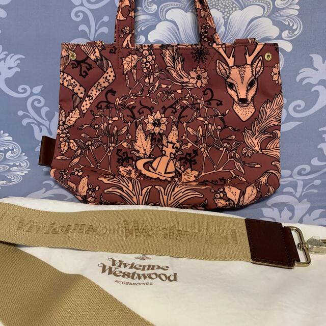 Vivienne Westwood(ヴィヴィアンウエストウッド)の専用です。ヴィヴィアンウエストウッド💜ショルダーバック レディースのバッグ(ショルダーバッグ)の商品写真