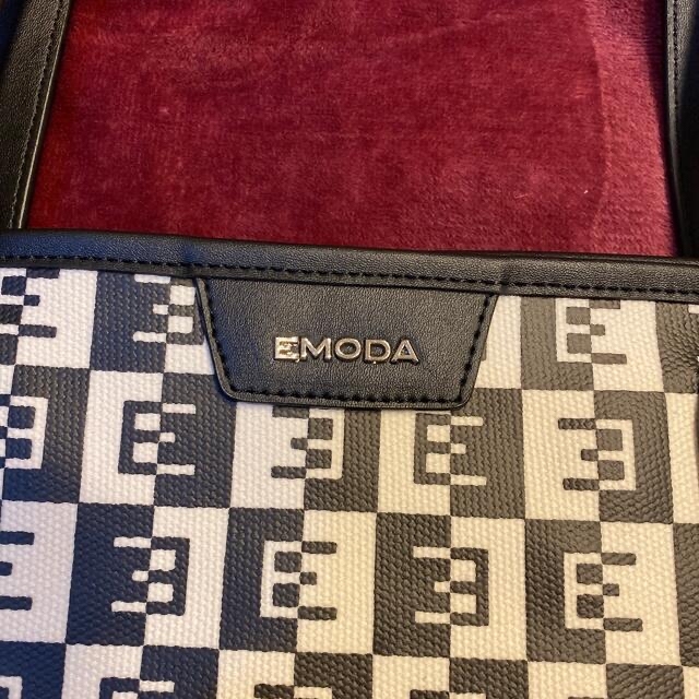 EMODA(エモダ)のEMODA  モノグラム　A4トート　ブラック レディースのバッグ(トートバッグ)の商品写真