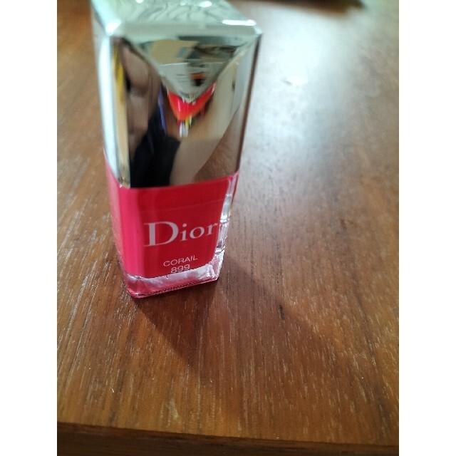 Dior(ディオール)のDiorディオール ヴェルニ ネイルエナメル　899 コスメ/美容のネイル(マニキュア)の商品写真