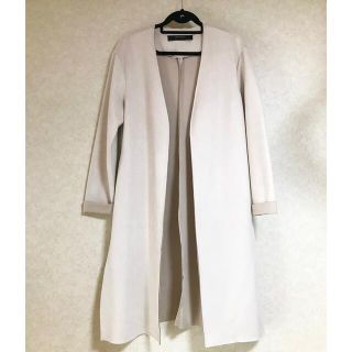 ZARA(ロングコート ・ ホワイト/白色系)のフリマアイテム一覧 ZARA(ロングコート ・ ホワイト/白色系)のフリマアイテム一覧