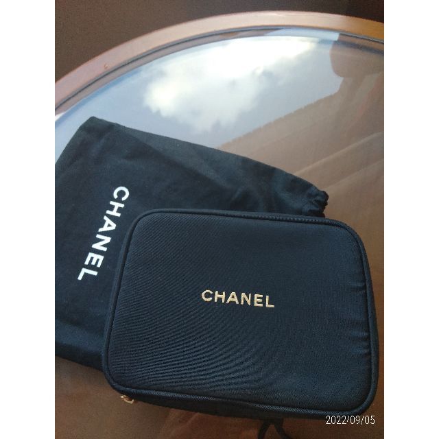 CHANEL(シャネル)の🍀これが最終プライスです🍀シャネルマルチポーチ コスメ/美容のメイク道具/ケアグッズ(メイクボックス)の商品写真