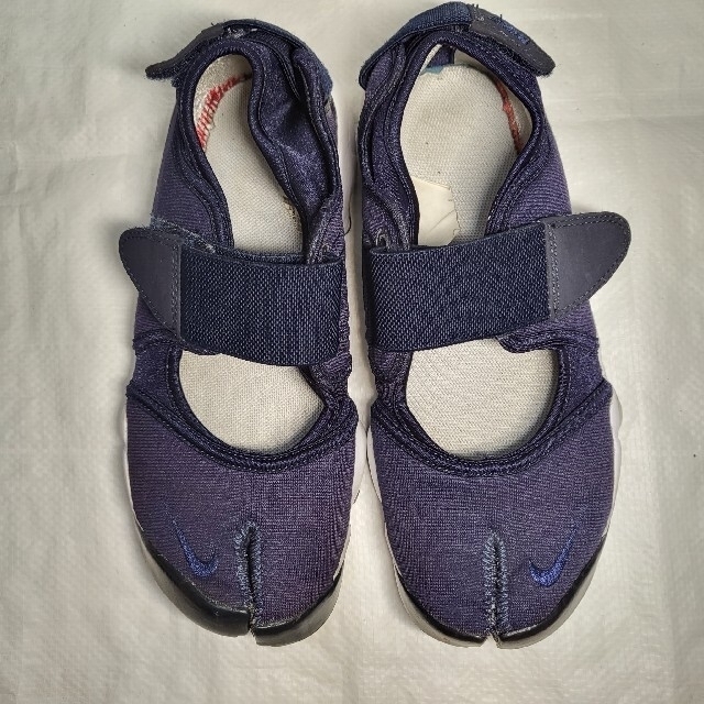 NIKE - NIKE AIR RIFT MTR NAVY ナイキ エアリフト 24cmの通販 by