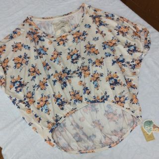 ジェラートピケ(gelato pique)のタグ付き！gelato pique 花柄シャツ(Tシャツ(半袖/袖なし))