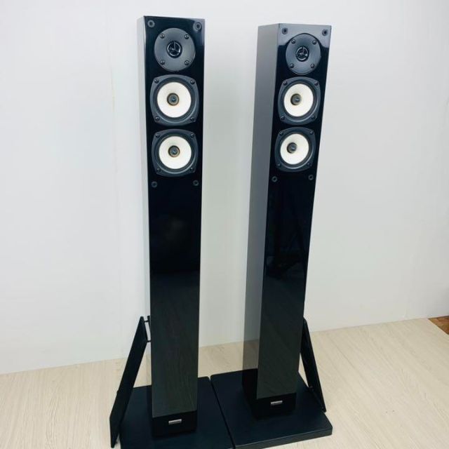 美品✨オンキョー ONKYO トールボーイ スピーカー D-109 ケーブル付き