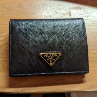 プラダ(PRADA)のプラダ 二つ折り財布 サフィアーノ(財布)