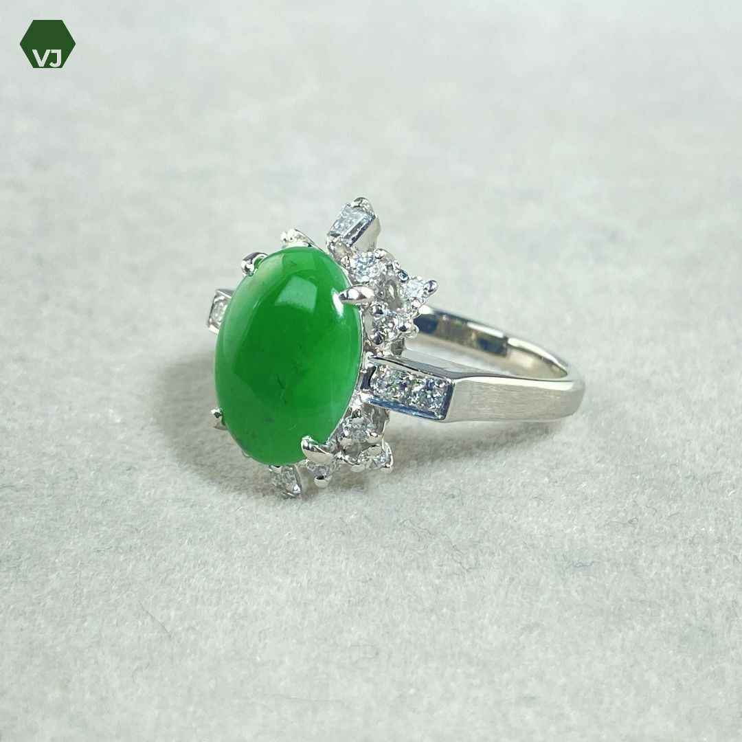 【16-8】翡翠（ジェイダイト）　ダイヤモンド　リング　D0.25ct  レディースのアクセサリー(リング(指輪))の商品写真