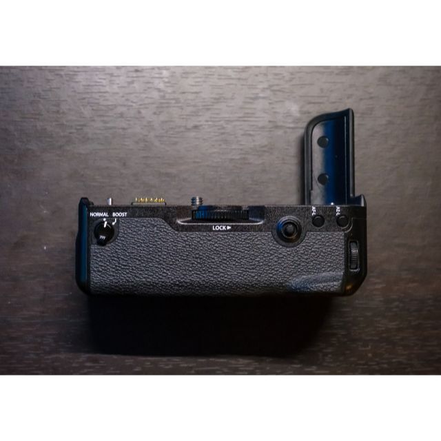 富士フィルム FUJIFILM 縦位置バッテリーグリップ VG-XT3 スマホ/家電/カメラのカメラ(その他)の商品写真