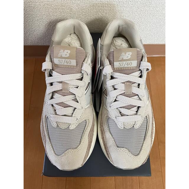 New Balance(ニューバランス)のニューバランス　M5740  ベージュ　24.5cm  未使用品 レディースの靴/シューズ(スニーカー)の商品写真