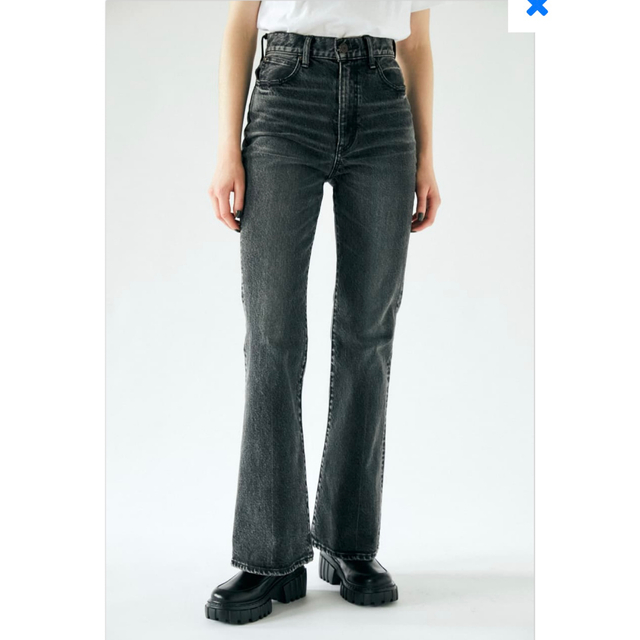 99%以上節約 タグ付きmoussy MVS flare black デニム 24 econet.bi