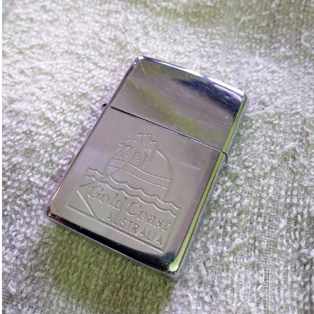 ZIPPO(ジッポー)のジッポ   ゴールドコースト 1994年 ZIPPO  オーストラリア メンズのファッション小物(タバコグッズ)の商品写真