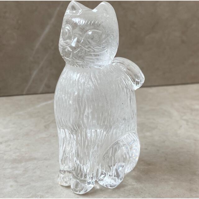 クリアクォーツ　水晶　猫　手彫り　1点物