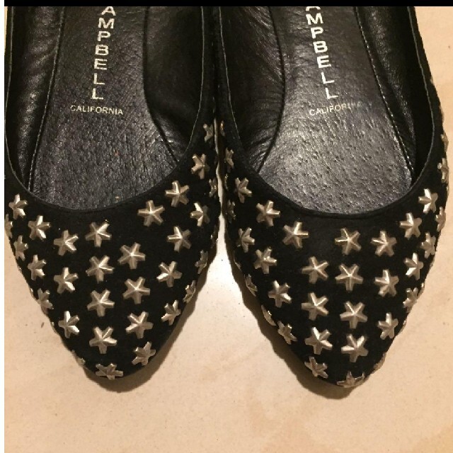 JEFFREY CAMPBELL(ジェフリーキャンベル)の【美品】ジェフリーキャンベル☆キラキラフラットシューズ レディースの靴/シューズ(バレエシューズ)の商品写真