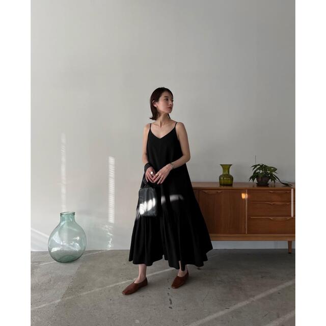 CLANE(クラネ)のCLANE クラネ VOLUME GATHER CAMISOLE DRESS レディースのワンピース(ロングワンピース/マキシワンピース)の商品写真