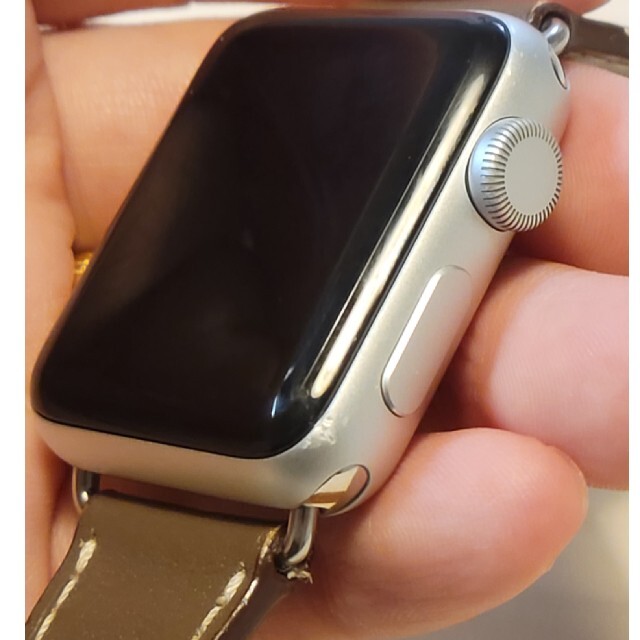 Apple Watch(アップルウォッチ)のSeries3 38mm アルミ GPSモデル スマホ/家電/カメラのスマートフォン/携帯電話(その他)の商品写真