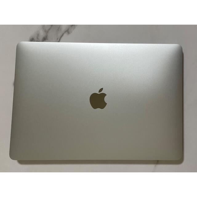 美品 Apple MacBook Air 2020 256GB スペースグレイ