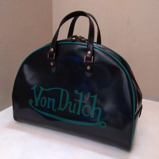 Von Dutch(ボンダッチ)の希少 レアカラー Von Dutch vondutch 半ツヤ エナメル バッグ レディースのバッグ(ボストンバッグ)の商品写真