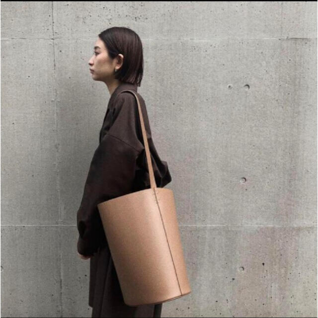 リムアーク Leather bucket shoulder bag