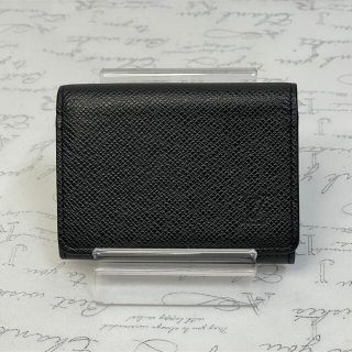 ルイヴィトン(LOUIS VUITTON)の✨美品✨ルイヴィトン　名刺入れ　アンヴェロップカルト　タイガレザー　黒色　(名刺入れ/定期入れ)