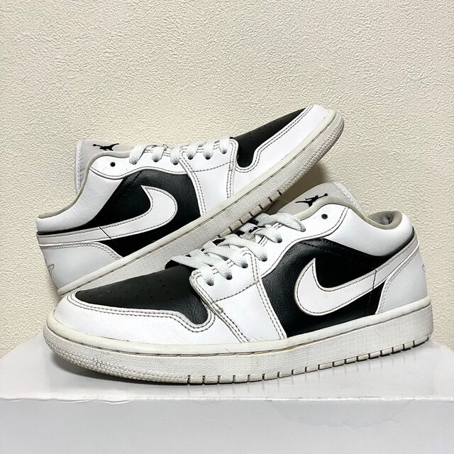 【激レア】NIKE AIR JORDAN 1 LOW "Panda"